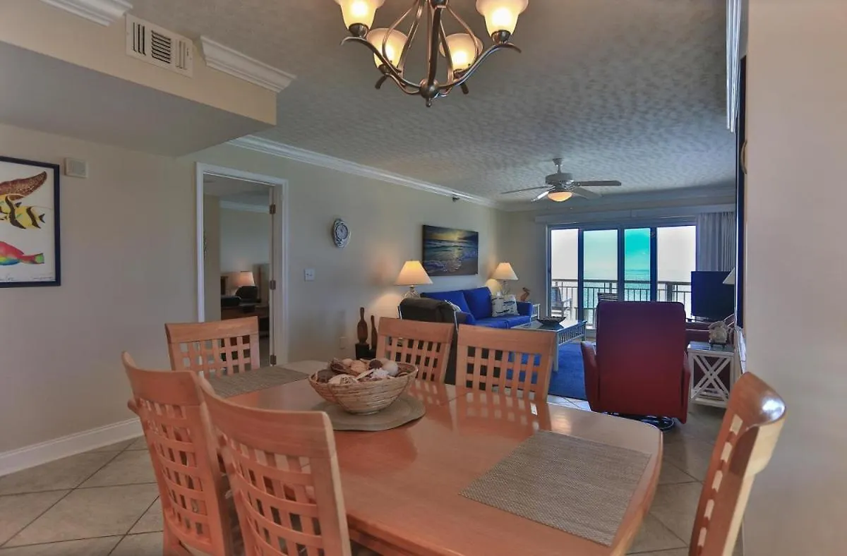 Destin Towers 143- Beach Front 2Br