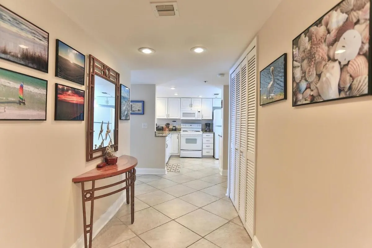 Destin Towers 143- Beach Front 2Br United States